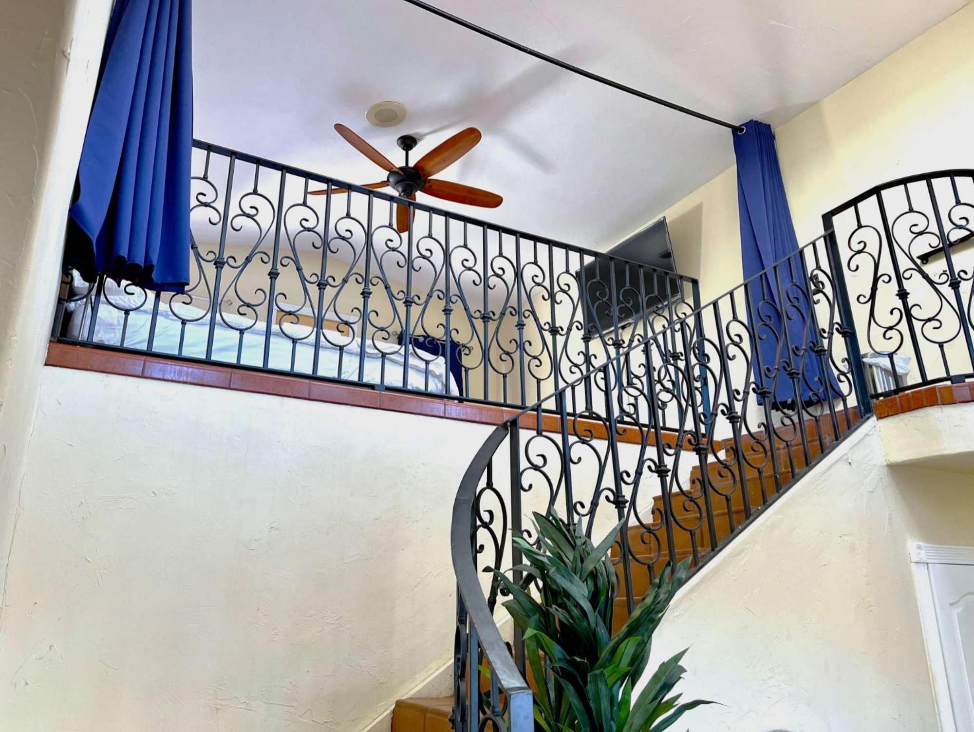 Private Home On 10 Acres - Heated Salt Pool & Jacuzzi, Mountain & City Views, Horseshoes, Basketball, Bbq, Golf Putting, Foosball, Croquet, Bose Stereo, White Cotton Bedding - Hilltop Hacienda, Pool Heat Optional Jamul Kültér fotó