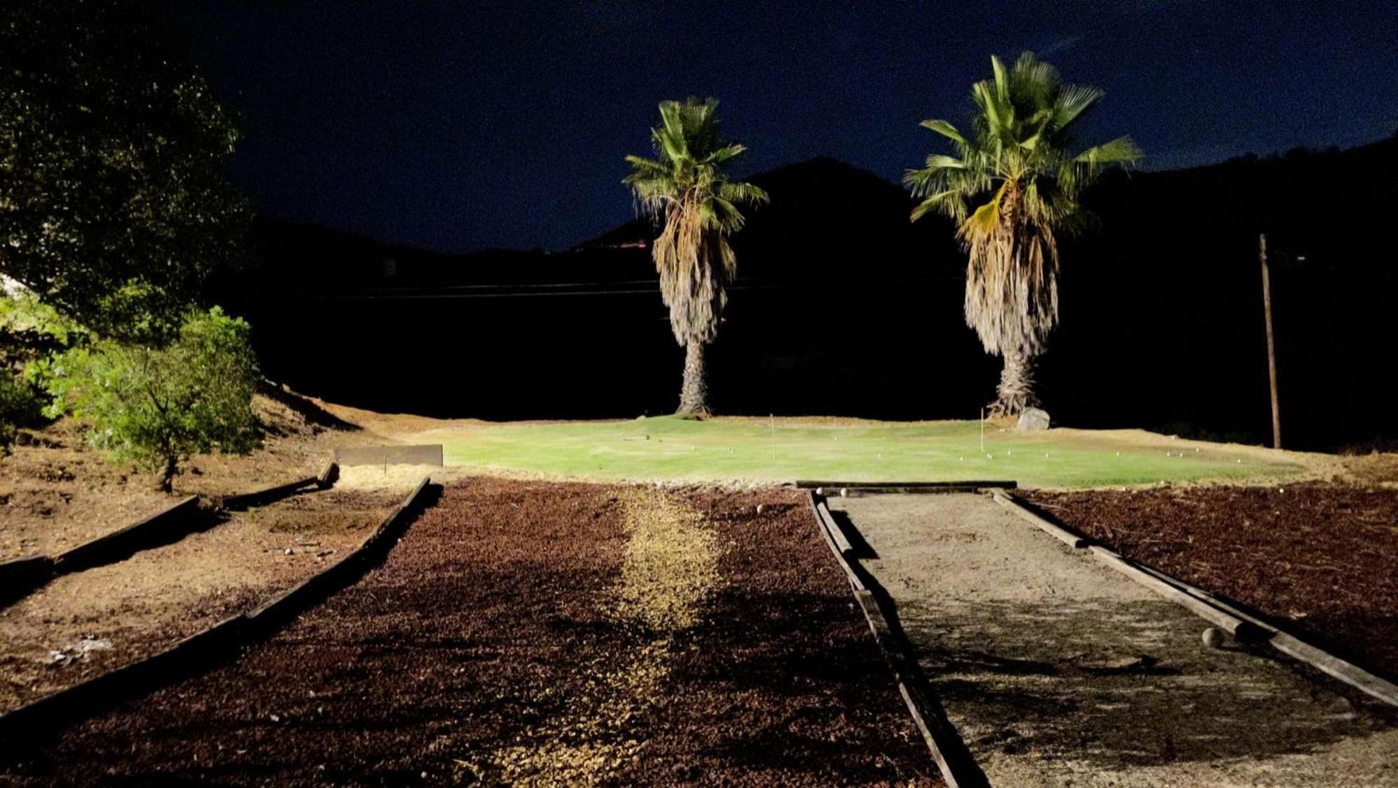 Private Home On 10 Acres - Heated Salt Pool & Jacuzzi, Mountain & City Views, Horseshoes, Basketball, Bbq, Golf Putting, Foosball, Croquet, Bose Stereo, White Cotton Bedding - Hilltop Hacienda, Pool Heat Optional Jamul Kültér fotó