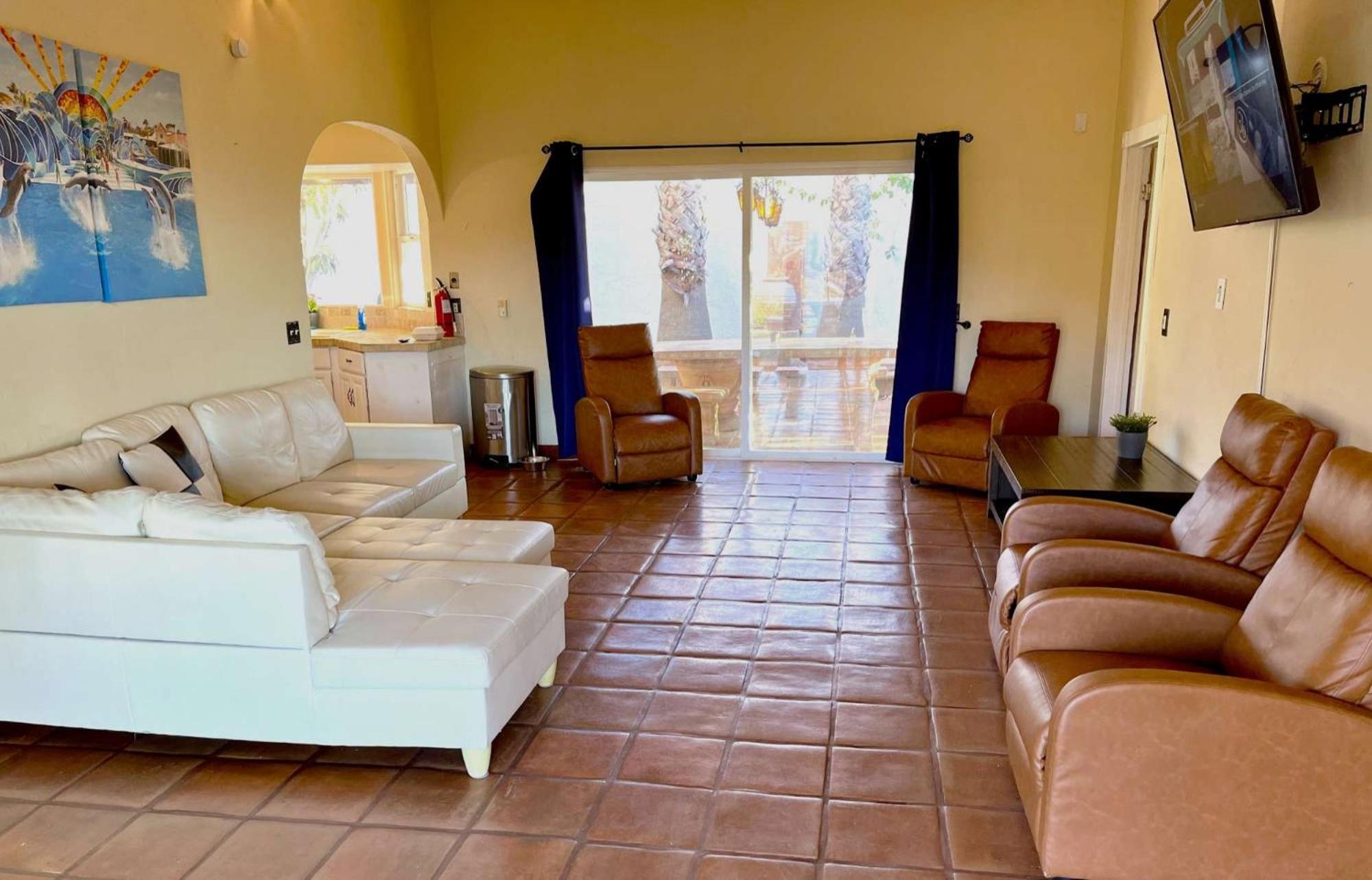 Private Home On 10 Acres - Heated Salt Pool & Jacuzzi, Mountain & City Views, Horseshoes, Basketball, Bbq, Golf Putting, Foosball, Croquet, Bose Stereo, White Cotton Bedding - Hilltop Hacienda, Pool Heat Optional Jamul Kültér fotó